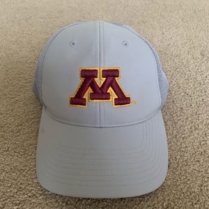 University of Minnesota Official Nike Golf Hat